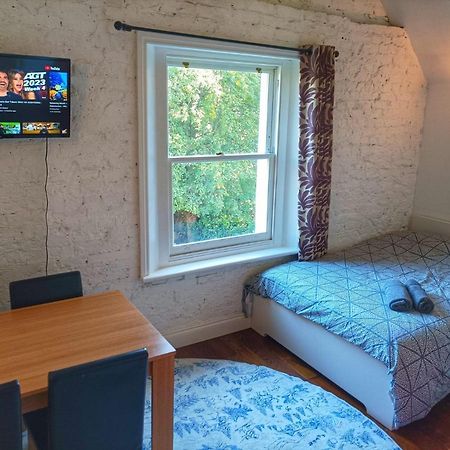 Mezzanine Style Studio Apartment 8 London Luaran gambar